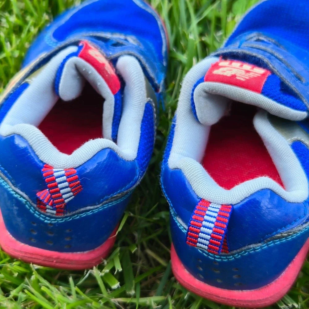New Balance 111 Baby Night Sky & Brick Red Hook And Loop Sneaker Size‎ 9 c
